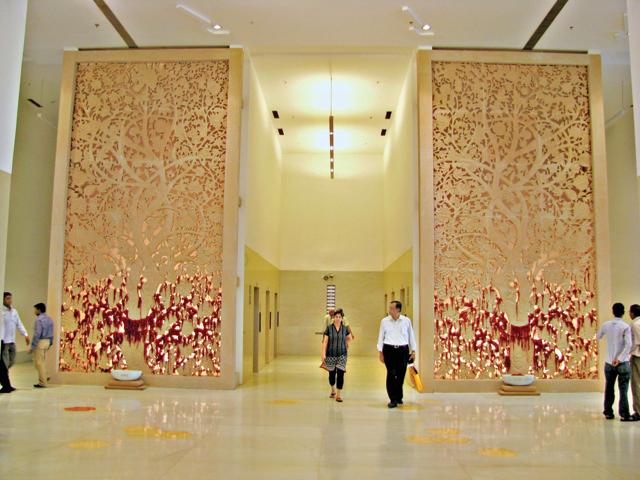 Medanta Hospital Gurgaon Images 1